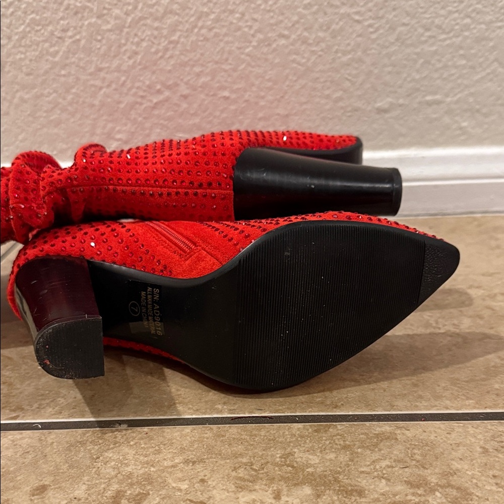 Elegant Red Rhinestone Women's Boots - Picture 5 of 6